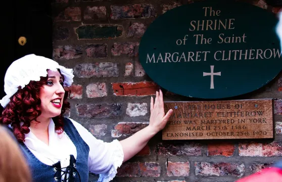 瘋癲愛麗絲的約克血腥之旅 - 歐洲最佳旅遊獎