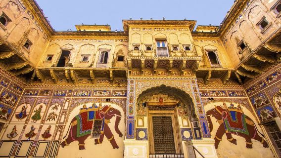 Kunjungi Mandawa dalam perjalanan ke Bikaner dari Jaipur