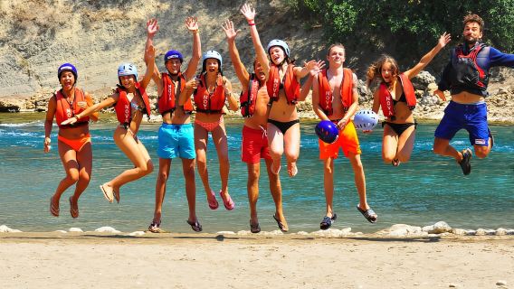 Abenteuer-Kombi: Rafting, Buggy-Fahrt und Zipline mit Mittagessen