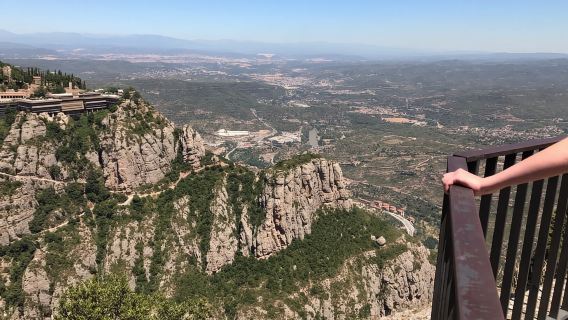 Từ Salou: Tu viện Montserrat và Colonia Güell