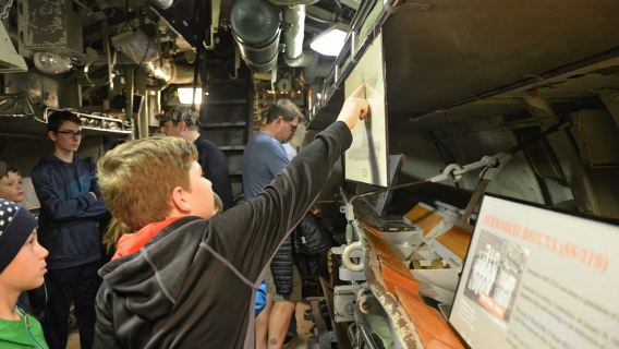 Philadelphia: Independence Seaport Museum and USS Olympia