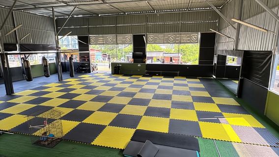 Hua Hin: Enseña sesiones grupales de Muay Thai