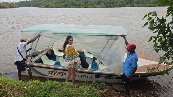 Goa: tour in kayak nelle acque stagnanti