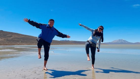 Tour of Salinas and Yanaorco lagoons + Lojen thermal baths