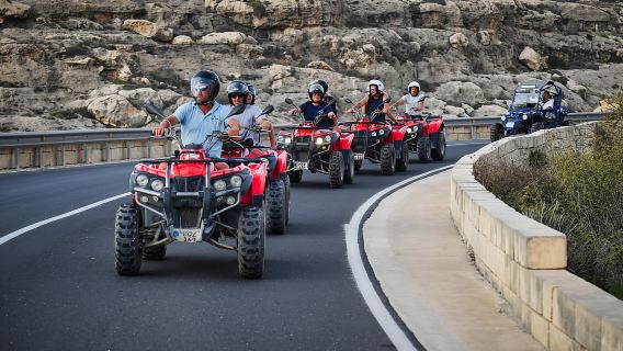 Insel Gozo: Quadtour bei Sonnenuntergang und Comino-Besuch