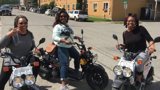 Skagway: Scooter Rental with Map and Riding Lesson