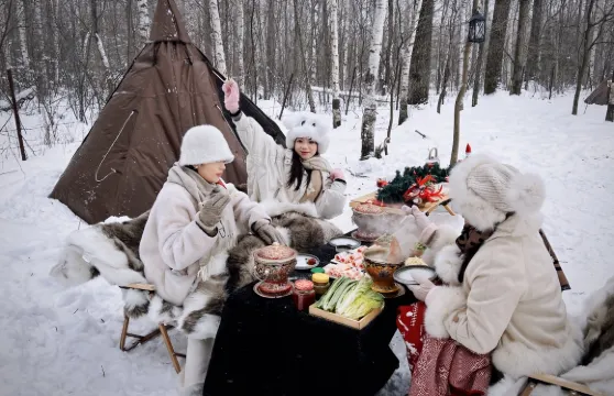 Eatwith共饗時刻-長白山-長白山雪地體驗一場熱氣騰騰的火鍋盛宴（午/晚餐）