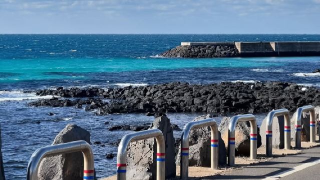 Customized East Jeju Island Day Tour: Udo + Seopjikoji + Hamdeok Beach