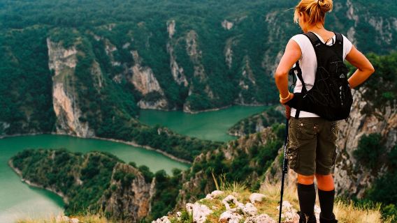 貝爾格萊德來回：UVAC大峽谷一日遊【普通話小團，到門接送】