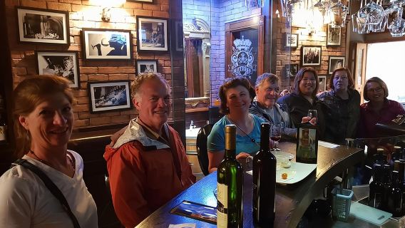 Tour gastronómico por el casco antiguo de Dubrovnik: Experiencia en grupo reducido