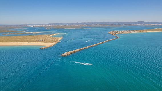Ilha Deserta และเกาะ Farol: ทริปล่องเรือกลุ่มเล็กใน Ria Formosa จาก Faro