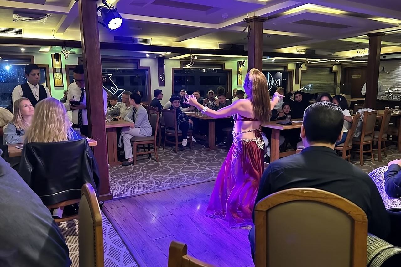 Cairo Night Cruise with Dinner