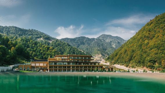 De Bakou : Voyage en groupe à Gabala et Shamakhi