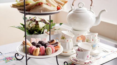 Dubai Afternoon High Tea in the Iconic Burj Al Arab with Transfer Day Tours 4