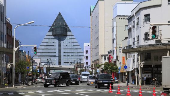 日本青森縣立美術館+青森縣觀光物產館 ASPAM+睡魔節之家