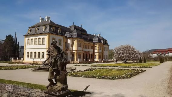 Excursion d'une journée au Palais de Würzburg + Vieux pont du Main + Château de Maarjamäe + Château impérial de Nuremberg