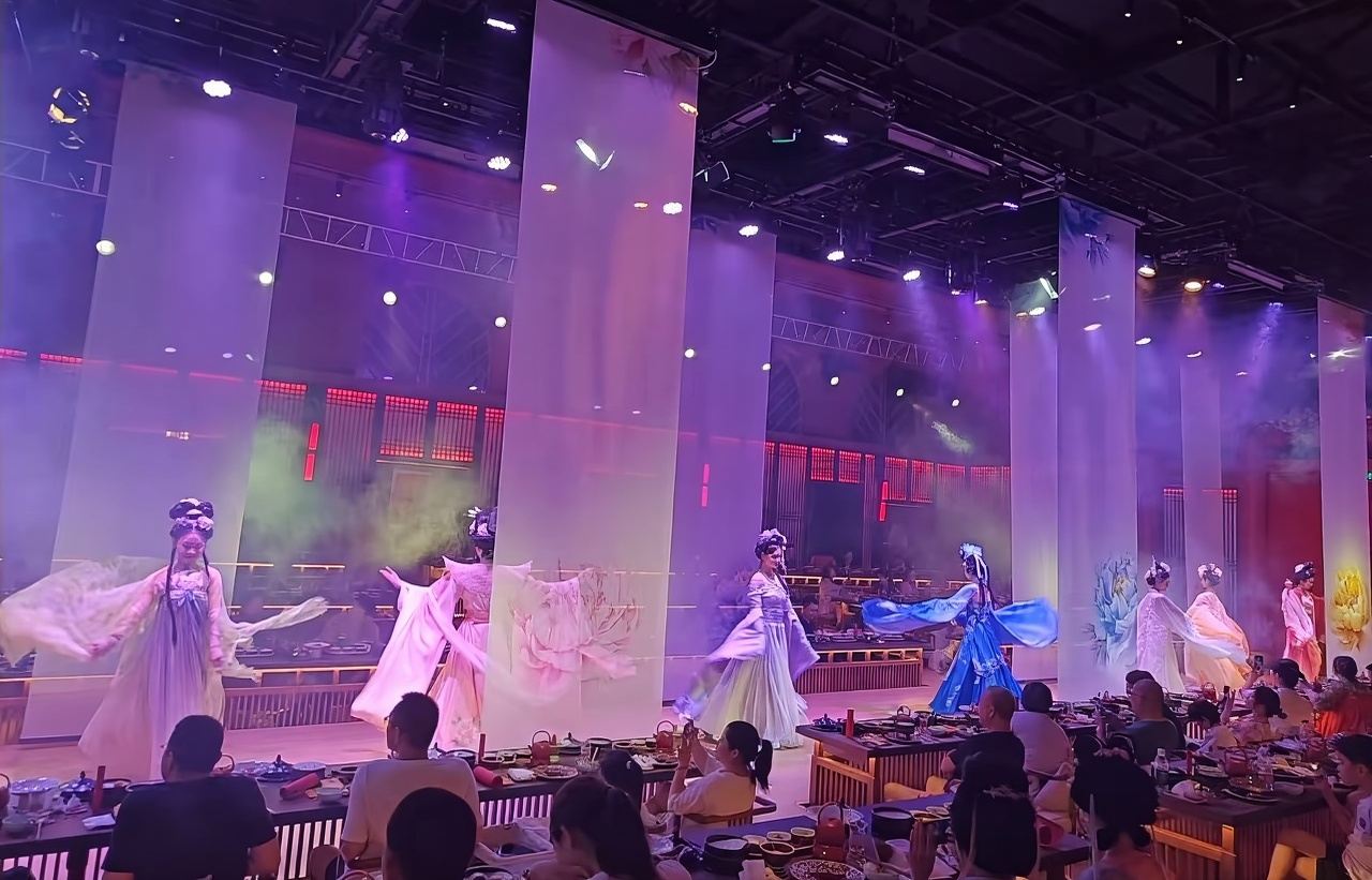 洛陽:興藝坊●唐宮御宴 -沉浸式體驗大唐宮廷盛宴【宮廷御膳+唐風樂舞表演+可選古代服飾妝造體驗】#