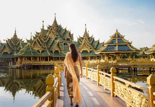 Bangkok Wat Phra That Doi Suthep + Elephant Museum + Ancient City of Siam Day Trip