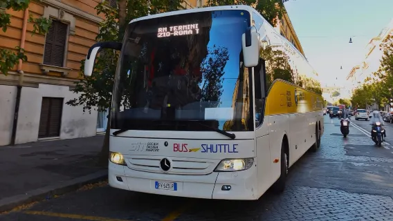 Billet de bus pour l'aéroport de Ciampino (CIA) - Vatican (État de la Cité du) (aller-retour) [Achat immédiat/Utilisation à tout moment/Pratique et rapide]