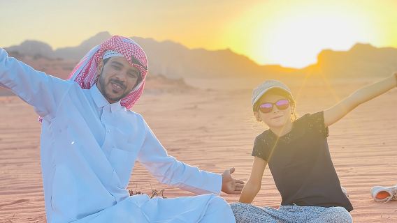 Tour xe Jeep trọn ngày & Bữa trưa truyền thống - Điểm nổi bật của sa mạc Wadi Rum