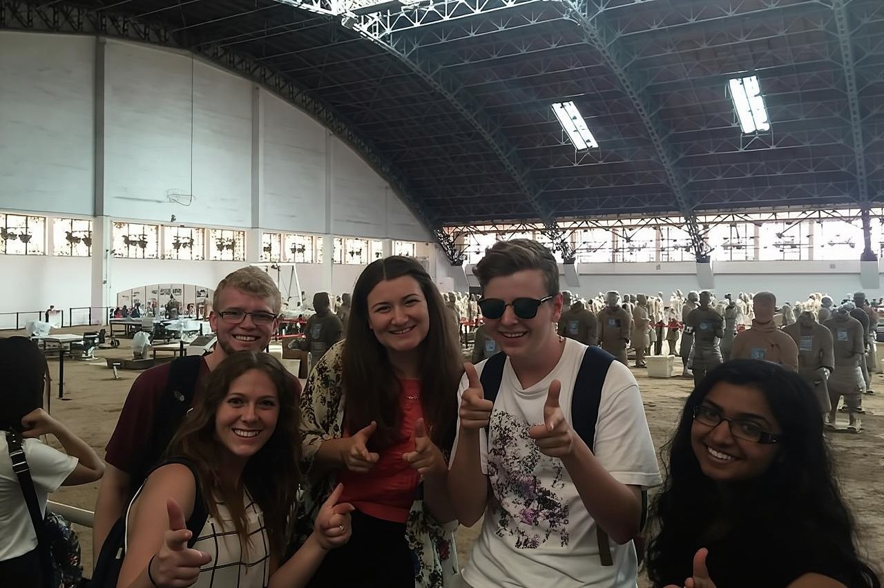 西安兵馬俑博物館半日プライベートツアー