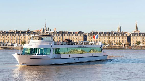 Guided Cruise on the Garonne River with Wine and Canelé