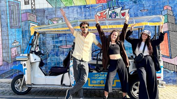 Tour privato di mezza giornata a Lisbona in Tuktuk