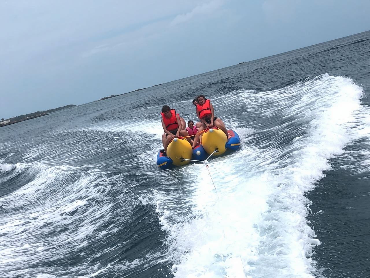 Top Nassau Tour: Pigs, Snorkeling & Beach Adventure