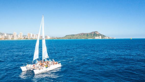 BYOB Weekend Sightseeing Sail towards Diamond Head
