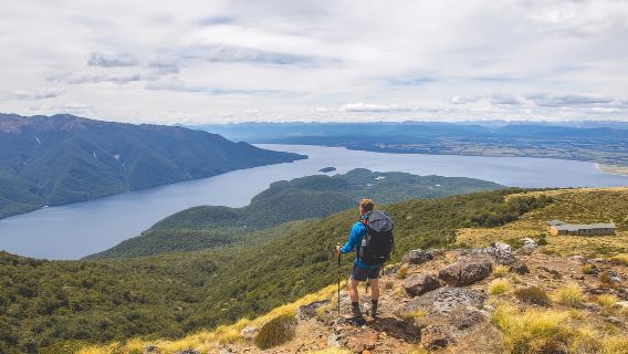 Te Anau: traslado en taxi acuático Kepler a través del lago Te Anau