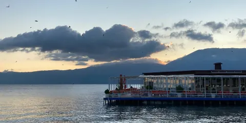 從地拉那出發:科爾察、波格拉德茨及奧赫里德湖一日遊