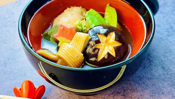 Kanazawa: Pelajaran Masakan Jepun Tulen dan Membuat Sushi