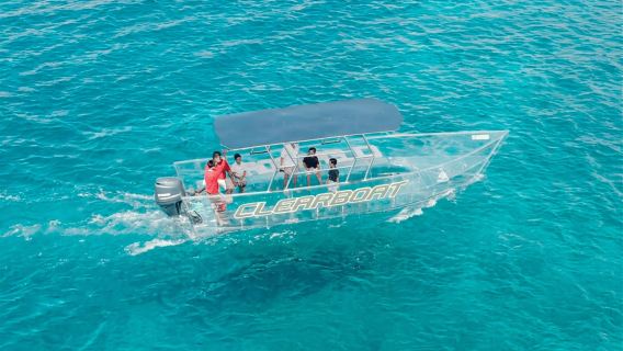 Navega por Cancún en el mejor barco transparente + 2 bebidas