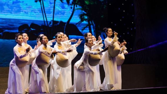 Da Nang: Charming Da Nang Show Ticket
