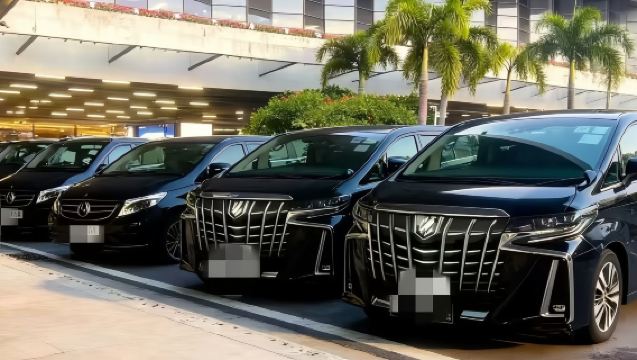 [Hong Kong-Macau Express Line | Luxury Van | Via Hong Kong-Zhuhai-Macau Bridge] Electronic Ticket from Hotel Royal Macau to Metropark Hotel Mongkok Hong Kong - No Ticket Collection Required