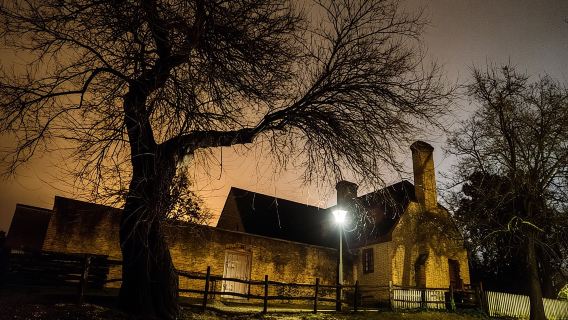 Whispers of Williamsburg Haunted Ghost Tour with Add-on options