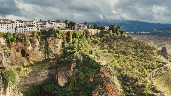 Visita Ronda y Setenil de las Bodegas en un día desde Málaga