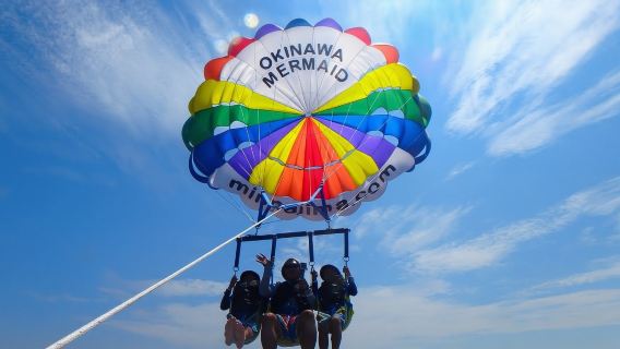 沖縄県【25%オフ】ミナ島Δジェリーシースイミング、シュノーケリング、パラセーリング