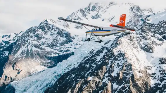 New Zealand South Island Aoraki / Mount Cook Glacier Fixed-Wing Aircraft Sightseeing Cruise - Tasman Glacier Flight Tour - M