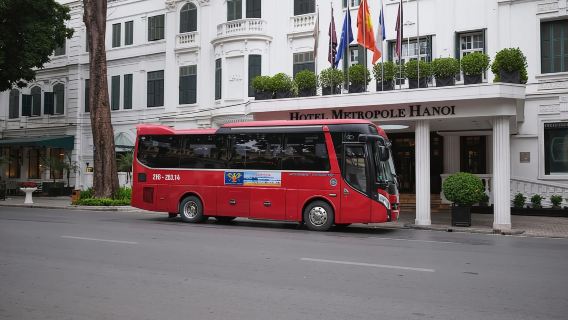 Hanói: Excursión de un día a la bahía de Halong con isla Titop, cueva y kayak