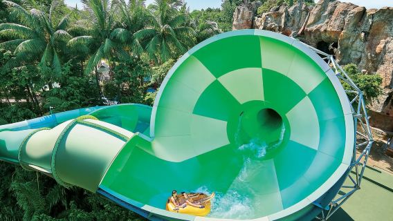 Singapore: Adventure Cove Waterpark Entry Ticket