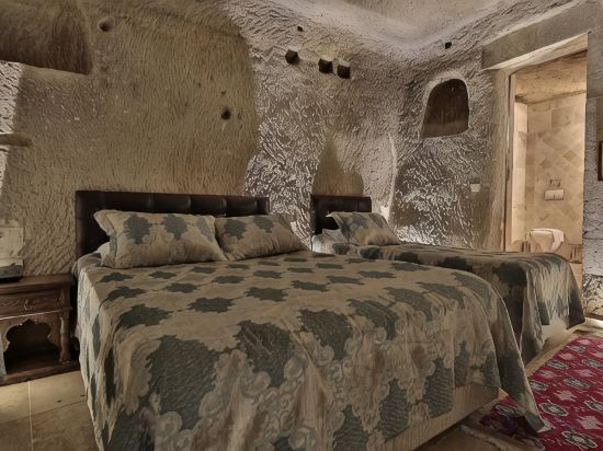 Shoestring Cave House Room Type - Standard Double Room
