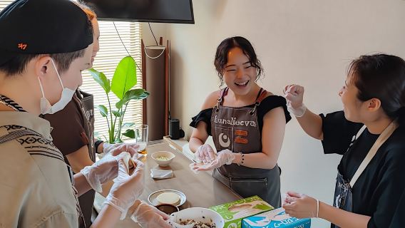 Ramen Masterclass with Expert Yoshi Shishido in Tokyo