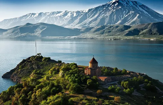 塞凡湖、蒂利金、哈加辛、凱奇里斯及查克卡佐日遊