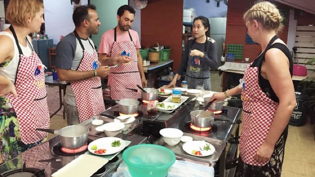 Small-Group Smart Thai Cooking Class in Krabi