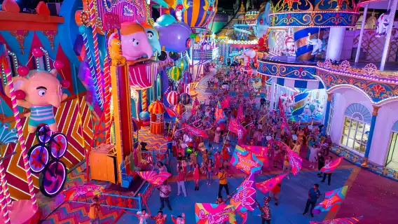 普吉島夢幻嘉年華樂園