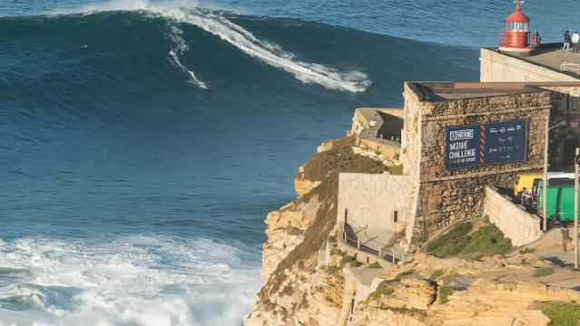 ทัวร์หมู่เล็ก 8 คน จากลิสบอน ไปฟาติมา นาซาร์ และออบีดุช (เที่ยววันเดียว)