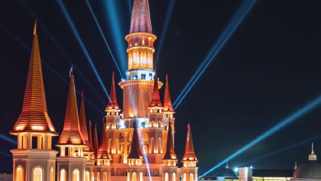 Land of legends Night show and Themepark entrance with Transfer from Kemer