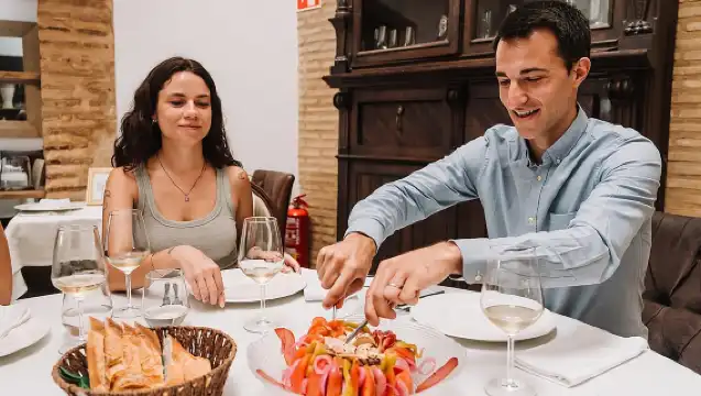 Valencia Tapas Crawl by Food Lover Tour