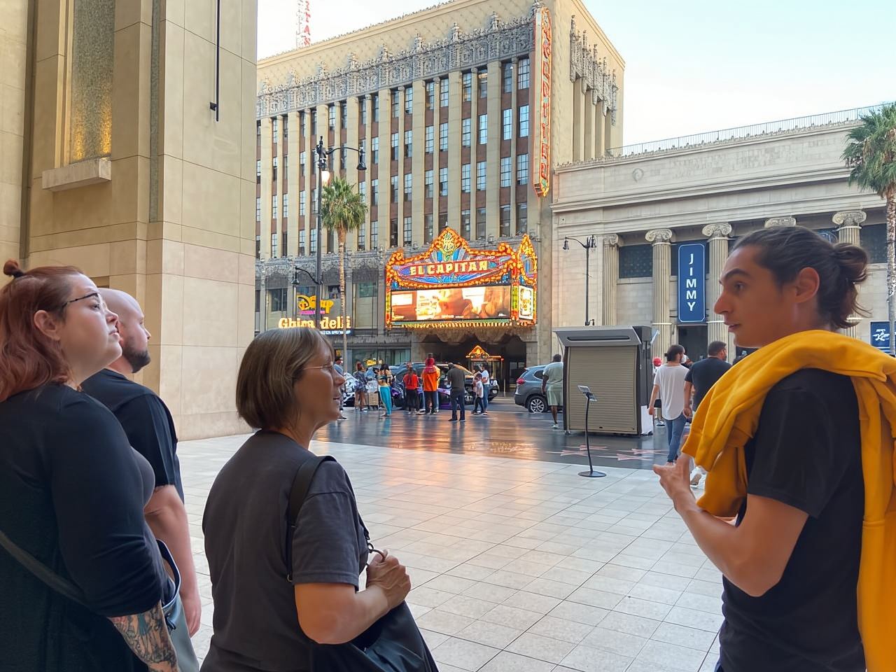 할리우드: 유령 도보 투어, 실제 범죄, 소름 돋는 이야기